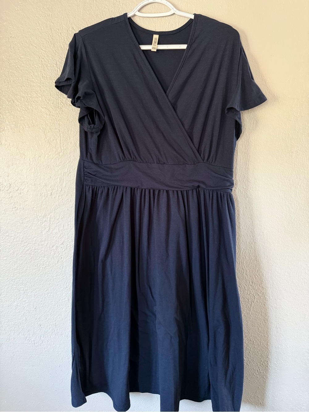 Woman’s Plus Size 2X Grecerelle Navy Blue knit dress faux wrap